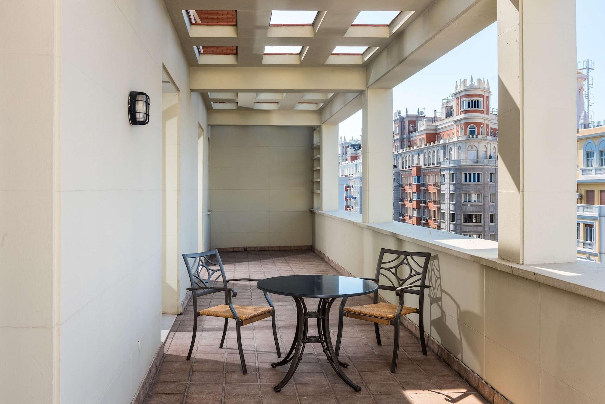 Hotel Madrid Plaza De Espana, Affiliated By Melia Екстер'єр фото