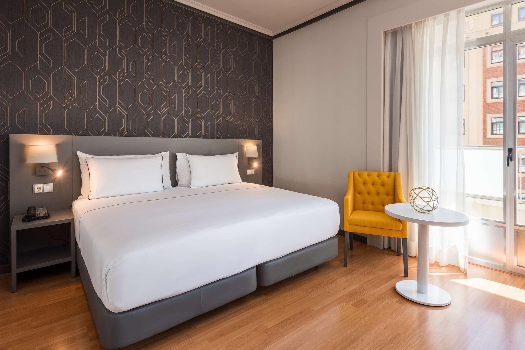 Hotel Madrid Plaza De Espana, Affiliated By Melia Екстер'єр фото