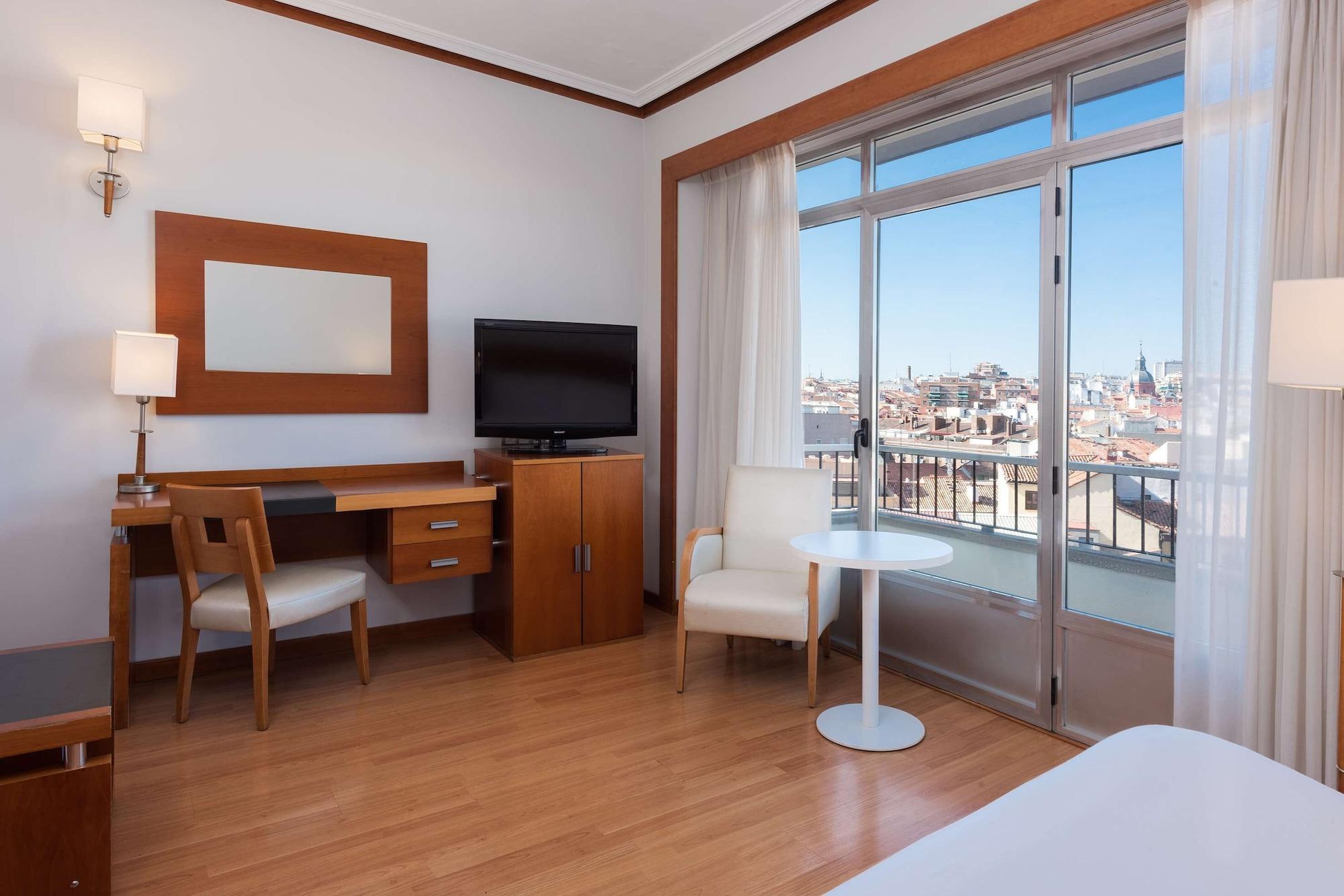 Hotel Madrid Plaza De Espana, Affiliated By Melia Екстер'єр фото