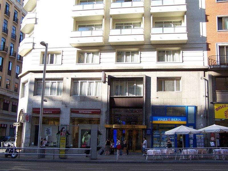 Hotel Madrid Plaza De Espana, Affiliated By Melia Екстер'єр фото