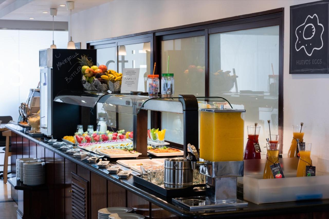 Hotel Madrid Plaza De Espana, Affiliated By Melia Екстер'єр фото